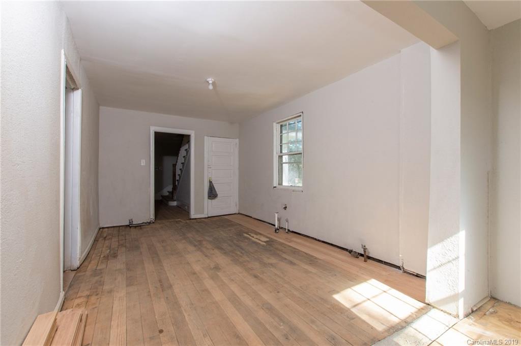 87 Annandale Avenue Asheville NC 28801