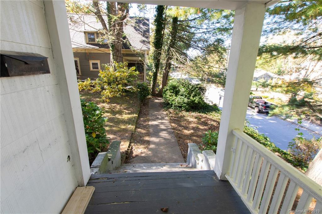 87 Annandale Avenue Asheville NC 28801