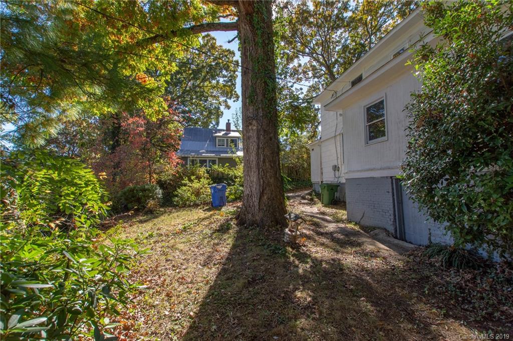 87 Annandale Avenue Asheville NC 28801