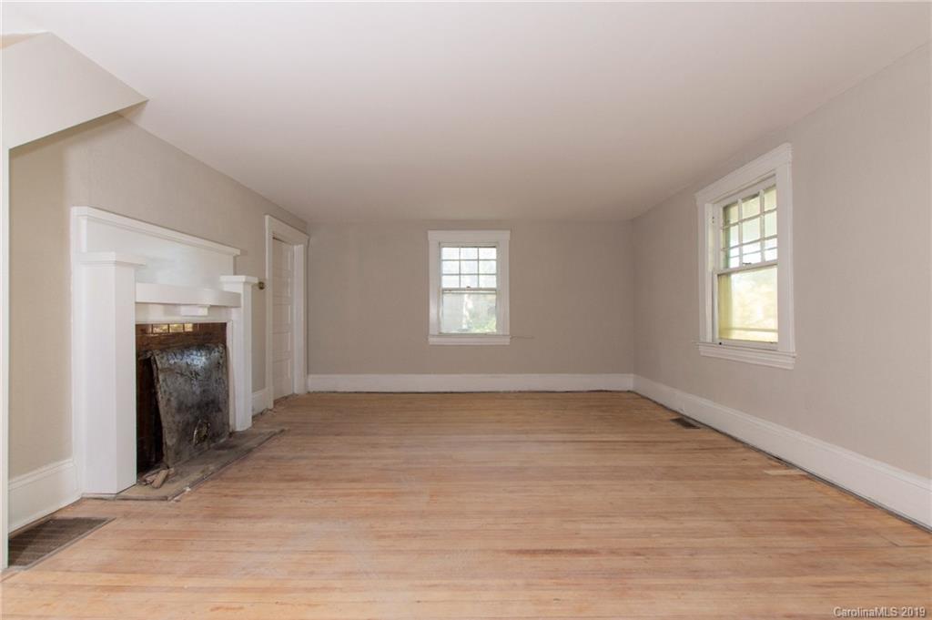 87 Annandale Avenue Asheville NC 28801