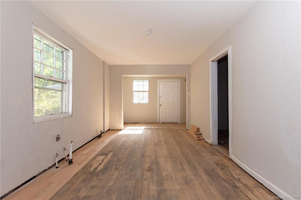 87 Annandale Avenue Asheville NC 28801