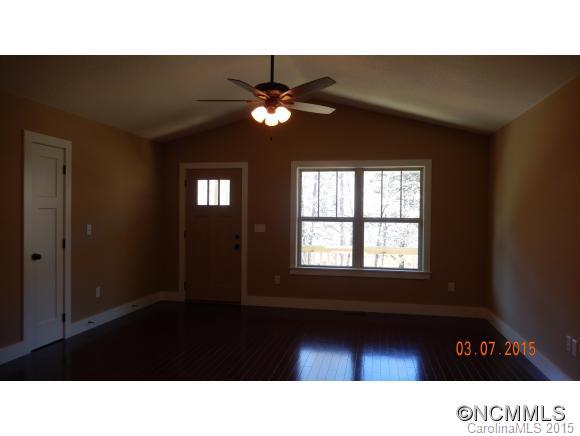 989 Bee Tree Road Swannanoa NC 28778