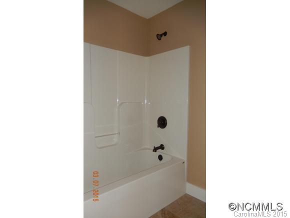 989 Bee Tree Road Swannanoa NC 28778