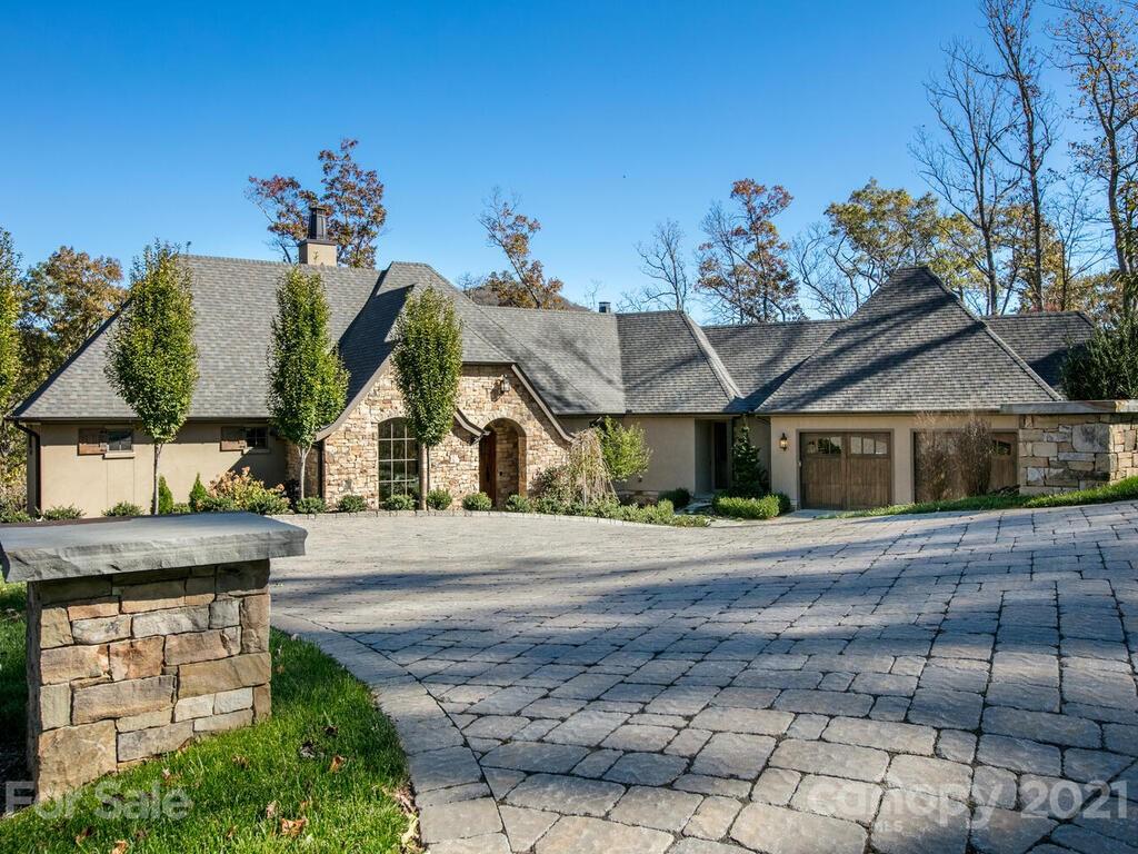 494 Walnut Valley Parkway Arden NC 28704