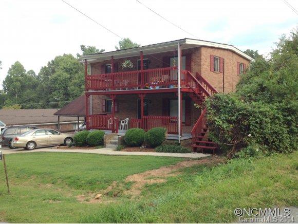 210 Ewart Drive Hendersonville NC 28739
