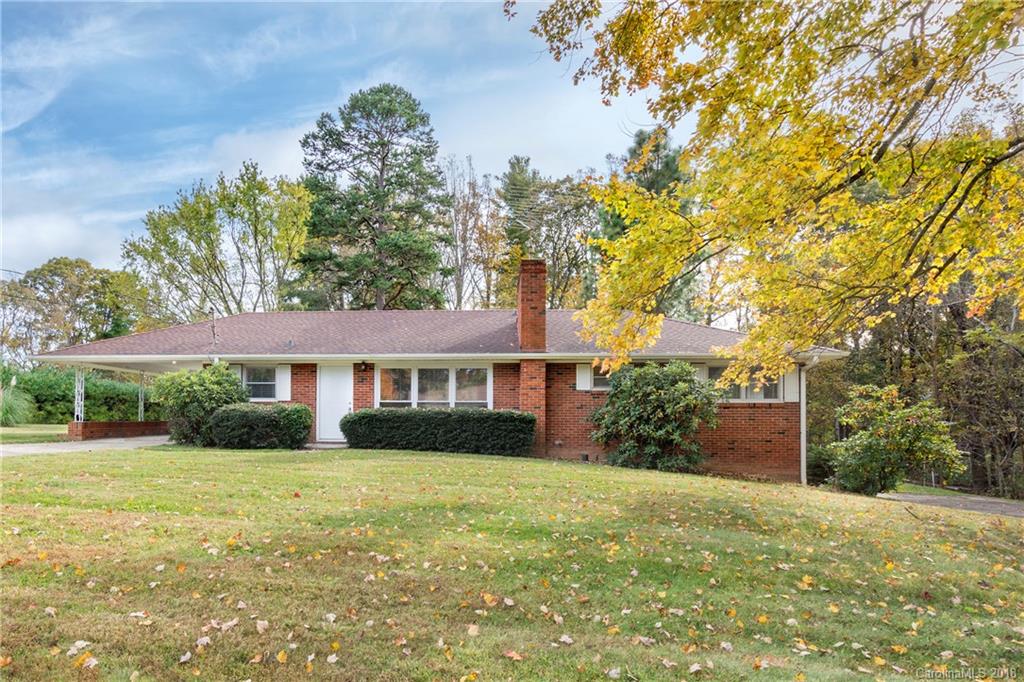 7 Starnes Cove Drive Asheville NC 28806