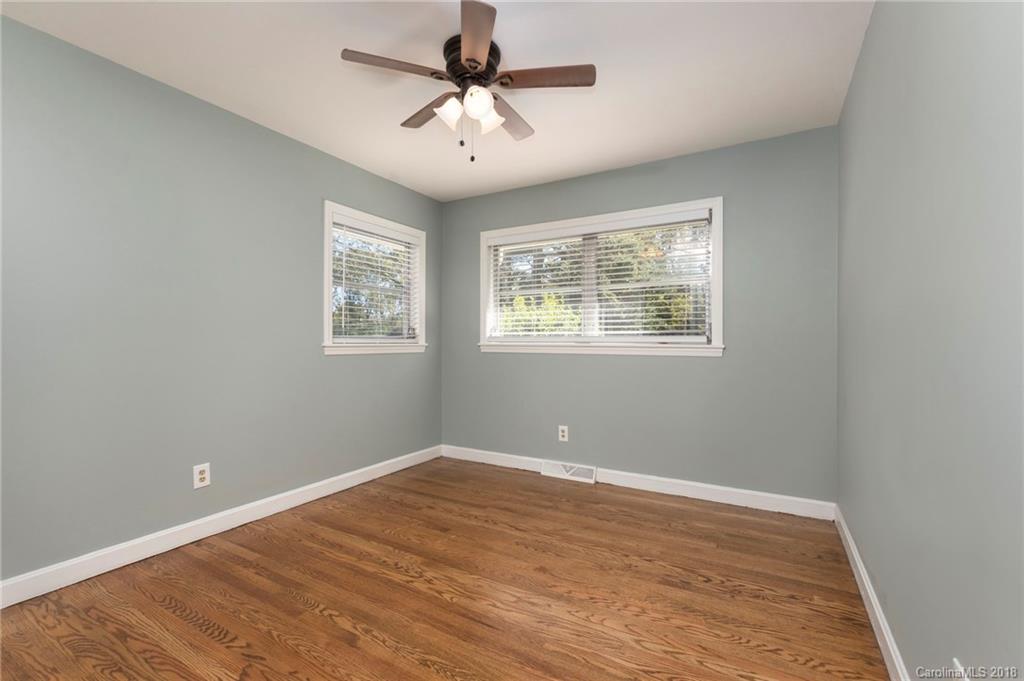 7 Starnes Cove Drive Asheville NC 28806