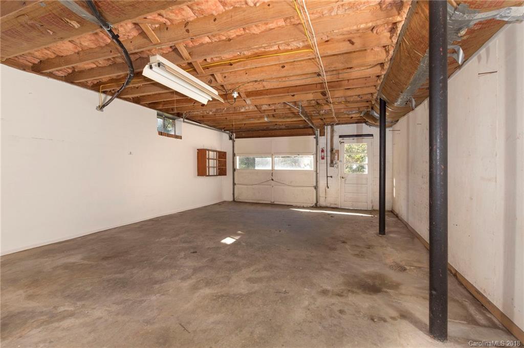 7 Starnes Cove Drive Asheville NC 28806