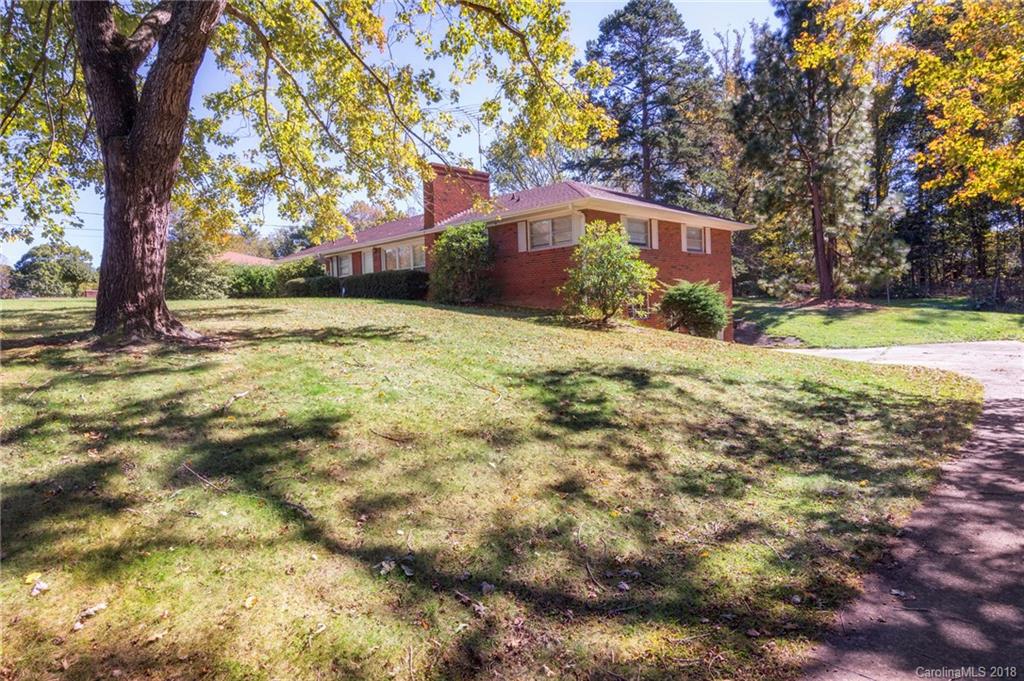 7 Starnes Cove Drive Asheville NC 28806