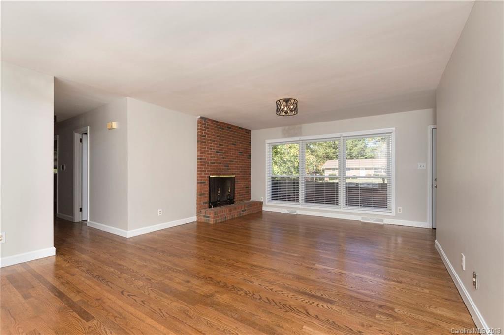 7 Starnes Cove Drive Asheville NC 28806