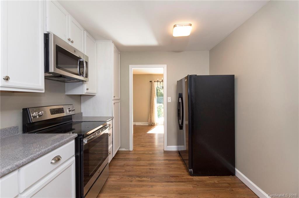 7 Starnes Cove Drive Asheville NC 28806