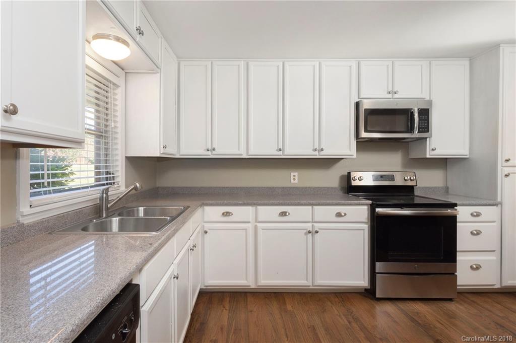 7 Starnes Cove Drive Asheville NC 28806
