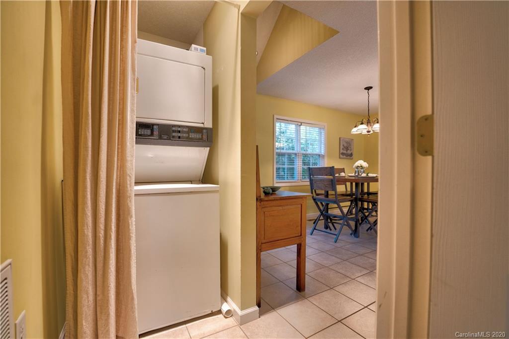 16 Ox Creek Road Weaverville NC 28787
