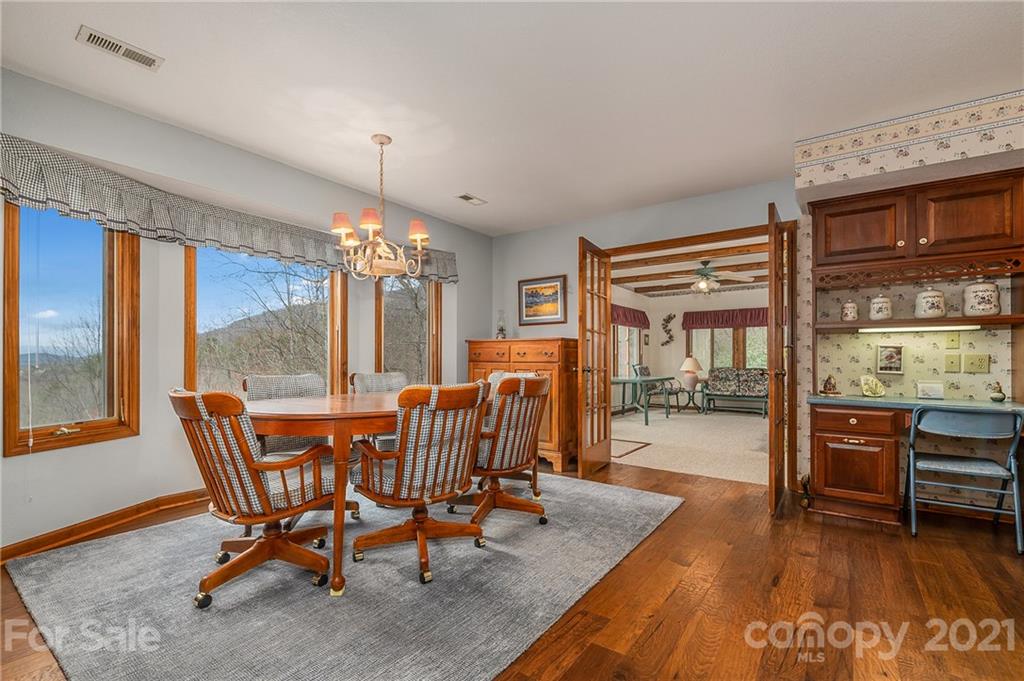 279 Deerfield Drive Lake Lure NC 28746