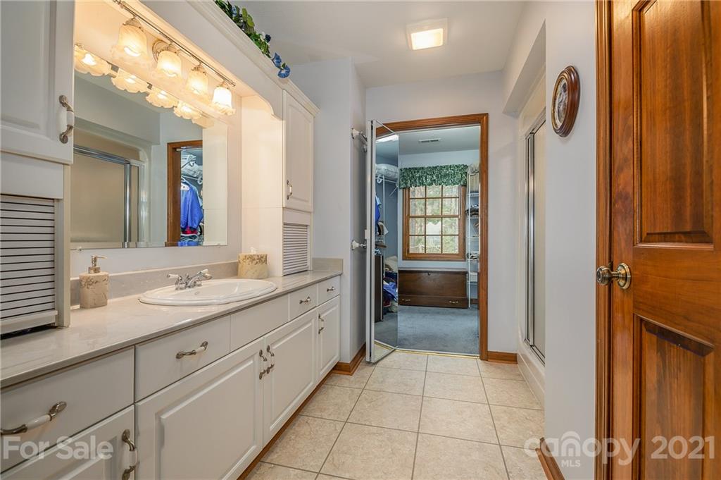 279 Deerfield Drive Lake Lure NC 28746