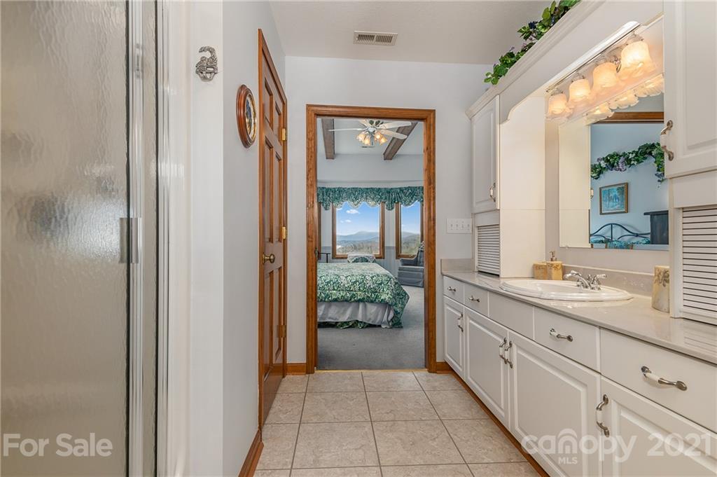 279 Deerfield Drive Lake Lure NC 28746