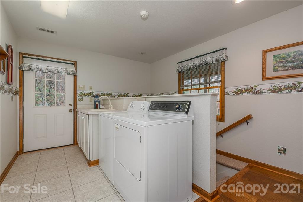 279 Deerfield Drive Lake Lure NC 28746