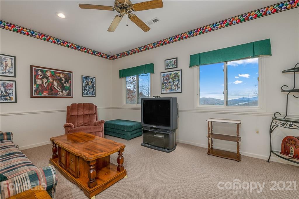279 Deerfield Drive Lake Lure NC 28746