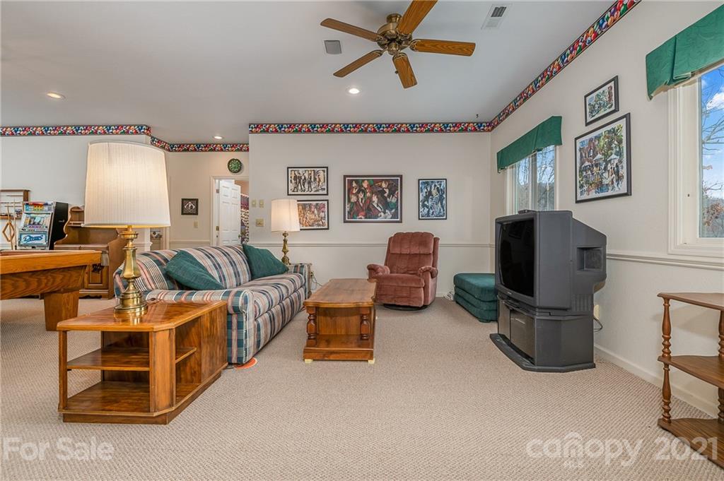 279 Deerfield Drive Lake Lure NC 28746