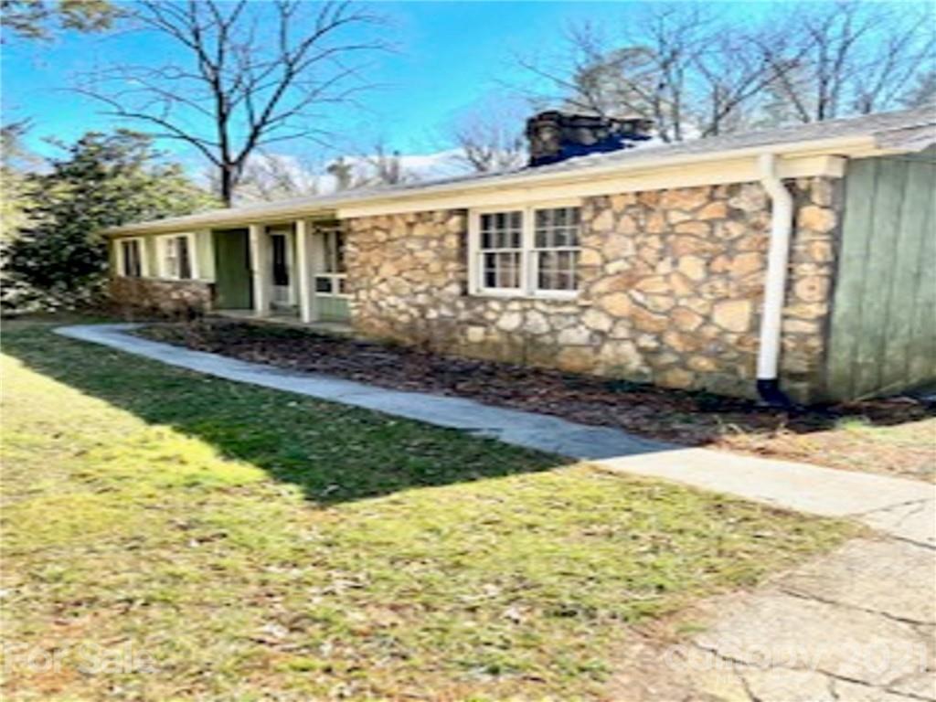 4 Clinton Street Weaverville NC 28787
