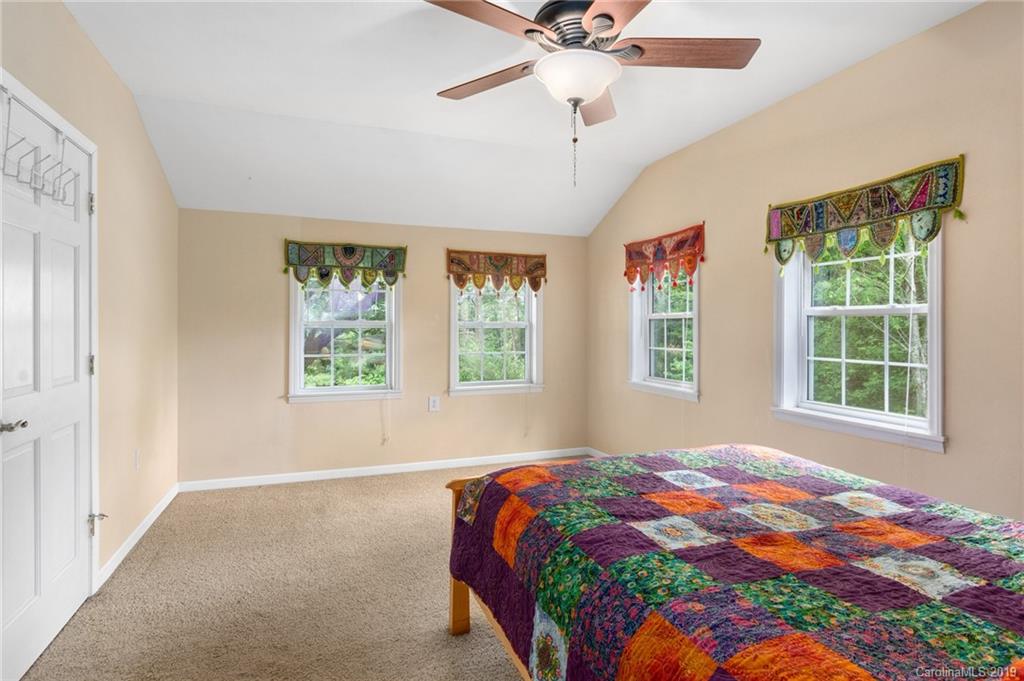 155 Forge Creek Lane Weaverville NC 28787
