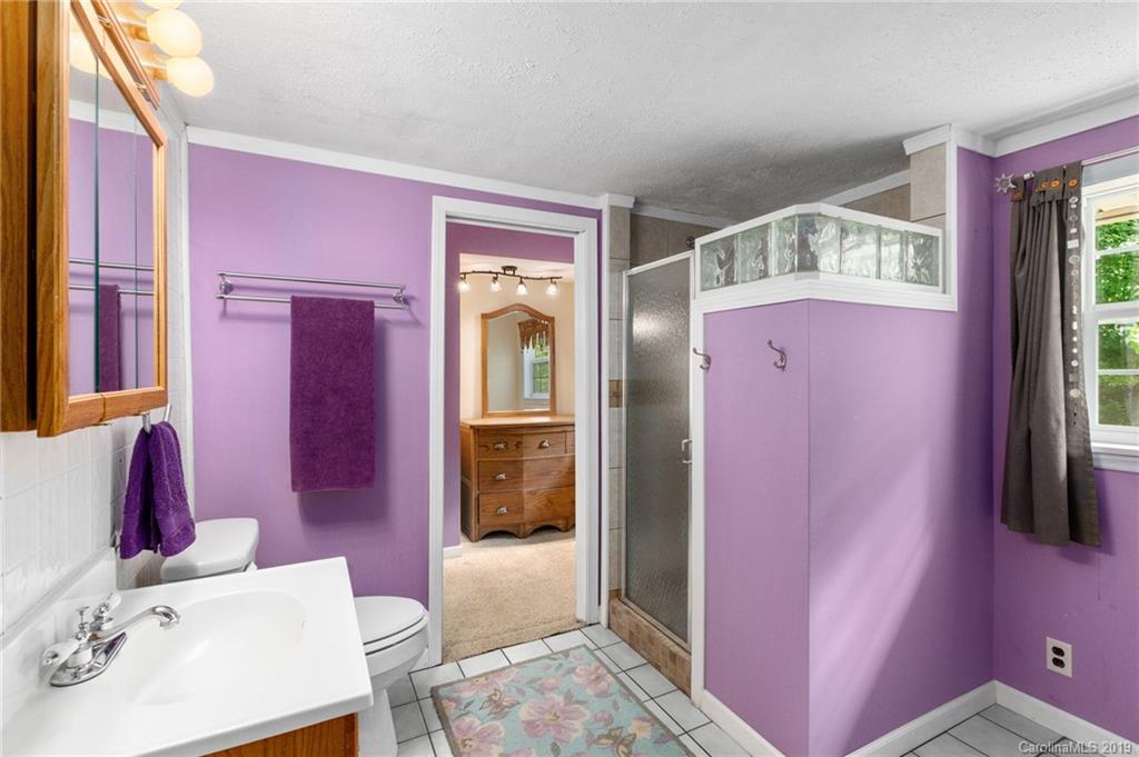 155 Forge Creek Lane Weaverville NC 28787