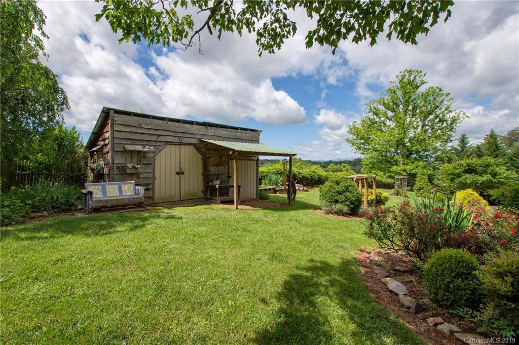 155 Forge Creek Lane Weaverville NC 28787