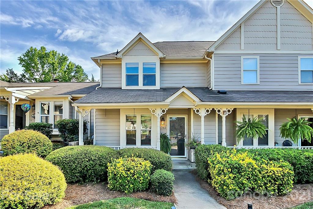 2762 Von Thuringer Court Charlotte NC 28210