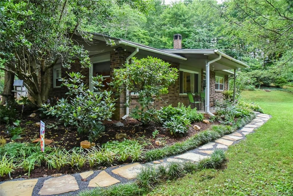 414 Flat Creek Road Fairview NC 28730