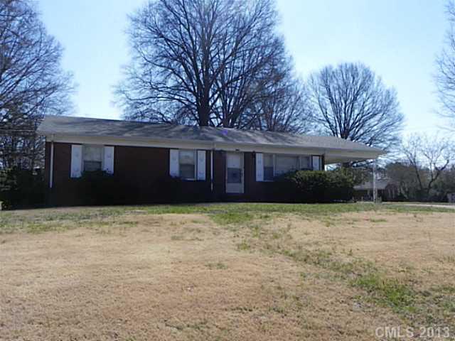1800 Crandon Drive Charlotte NC 28216