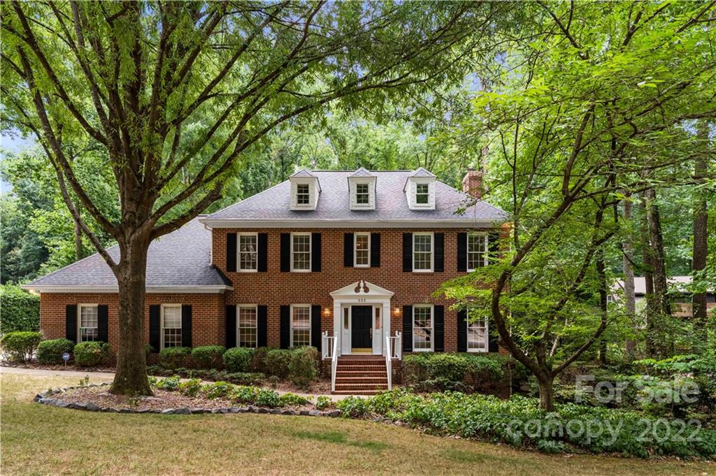 222 Hargett Court Charlotte NC 28211