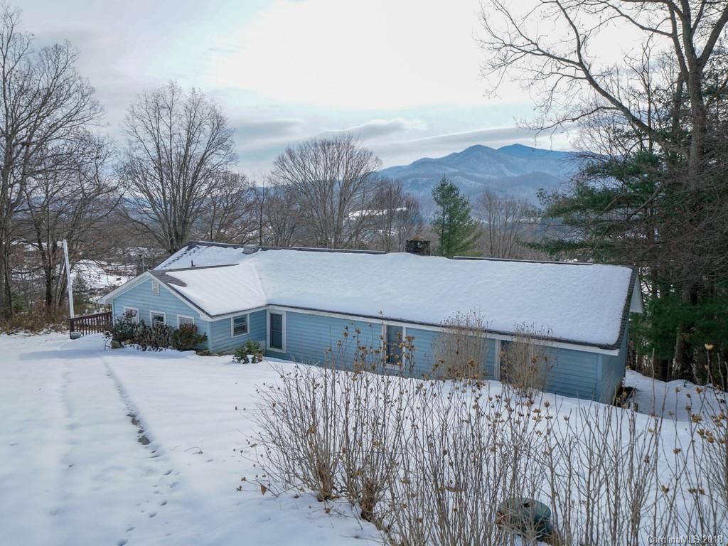 174 Lincoln Park Road Burnsville NC 28714