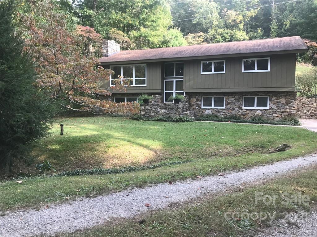 35 Fieldcrest Circle Asheville NC 28806
