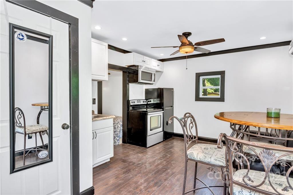 204 Mountain View Road Asheville NC 28805