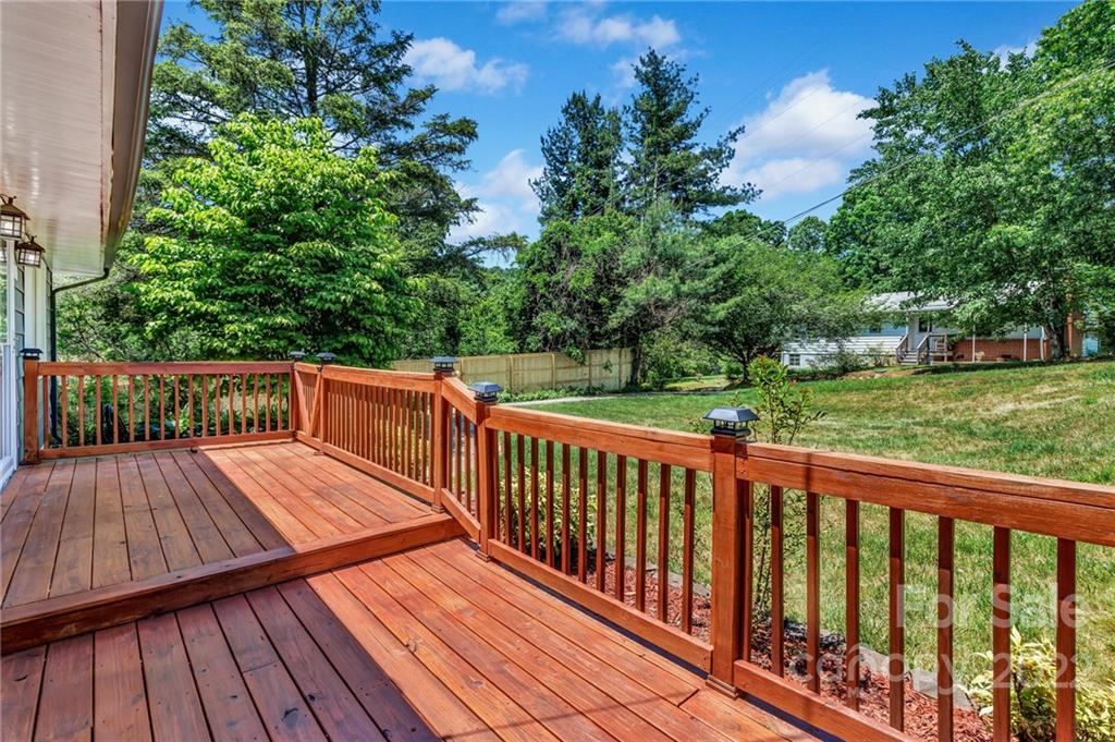 204 Mountain View Road Asheville NC 28805