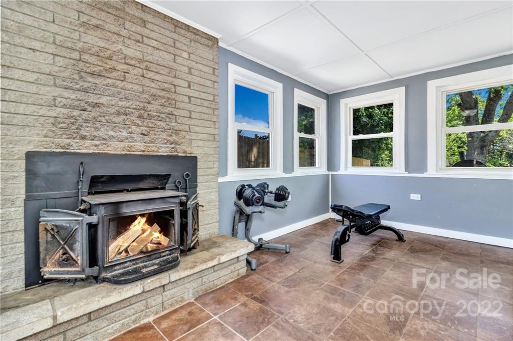 204 Mountain View Road Asheville NC 28805