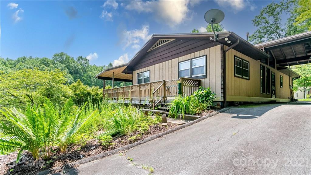 458 Kitchen Loop Road Lake Toxaway NC 28747