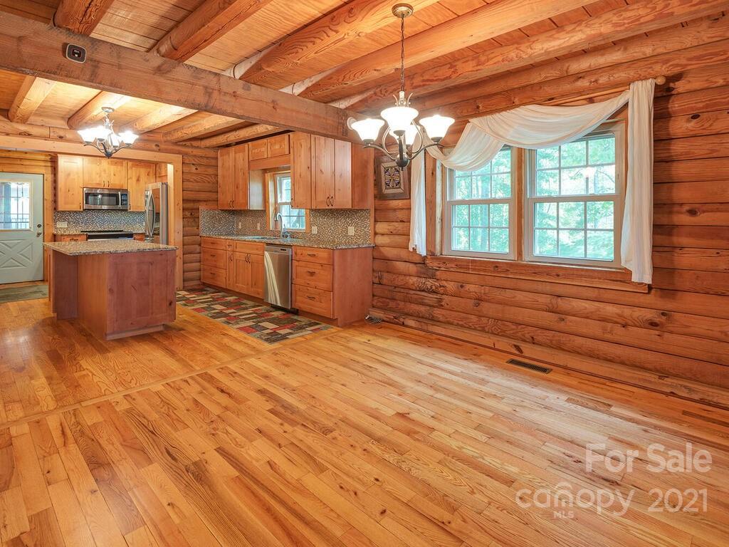 40 Chambers Drive Weaverville NC 28787