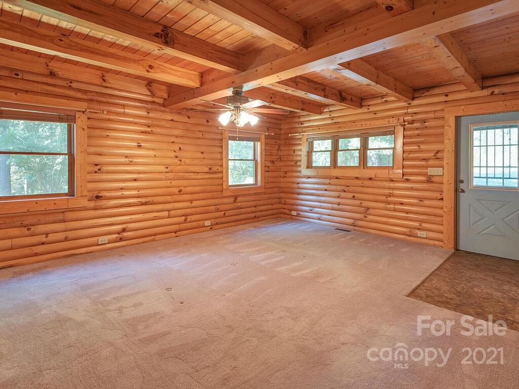 40 Chambers Drive Weaverville NC 28787