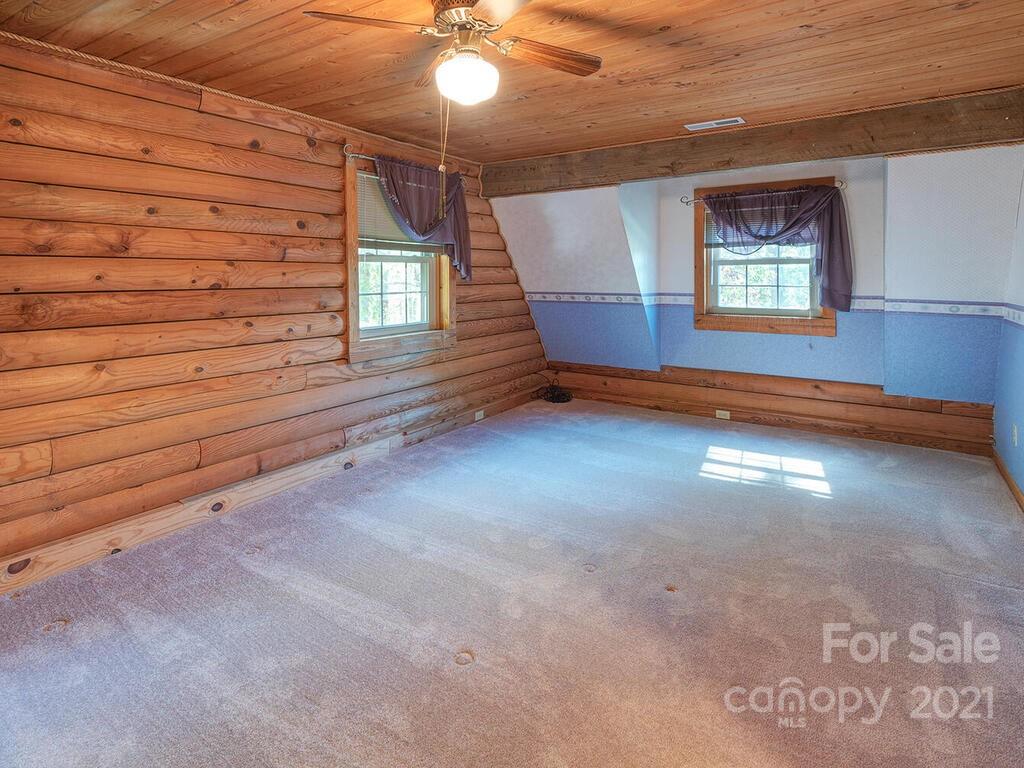 40 Chambers Drive Weaverville NC 28787