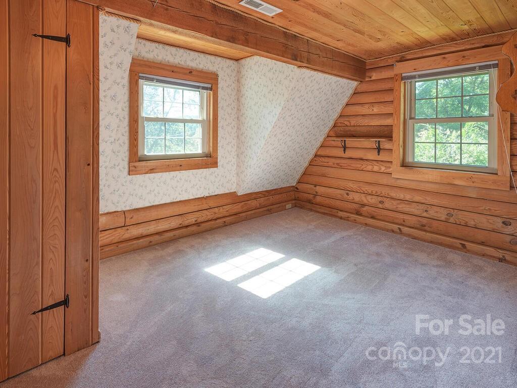 40 Chambers Drive Weaverville NC 28787