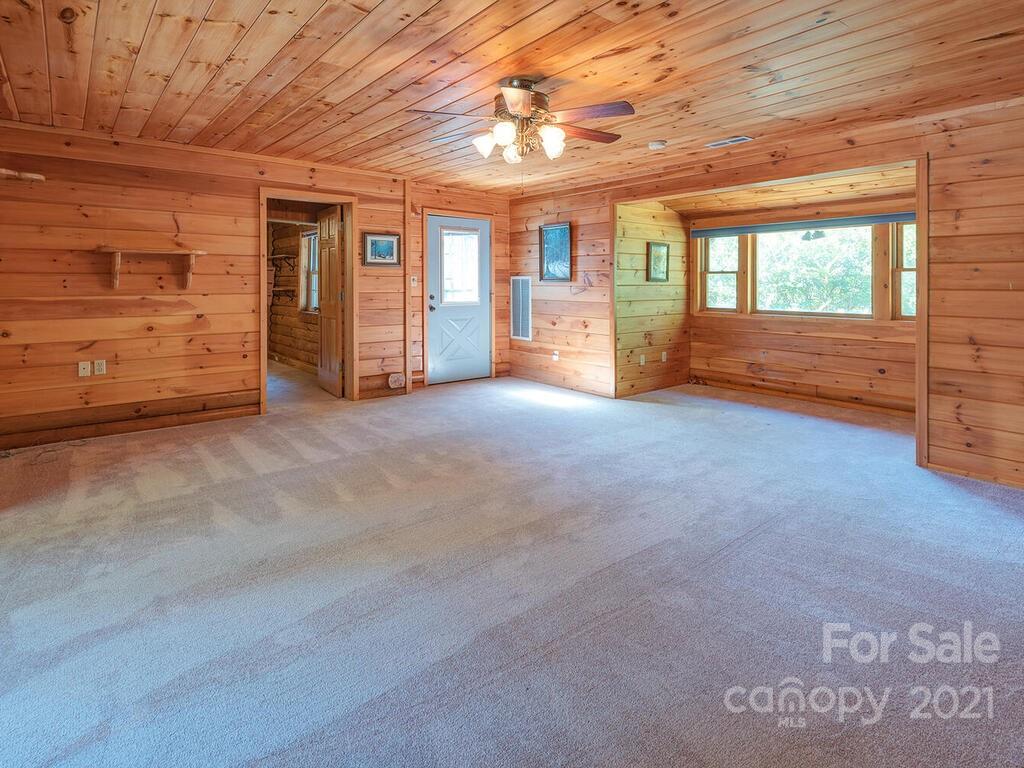 40 Chambers Drive Weaverville NC 28787