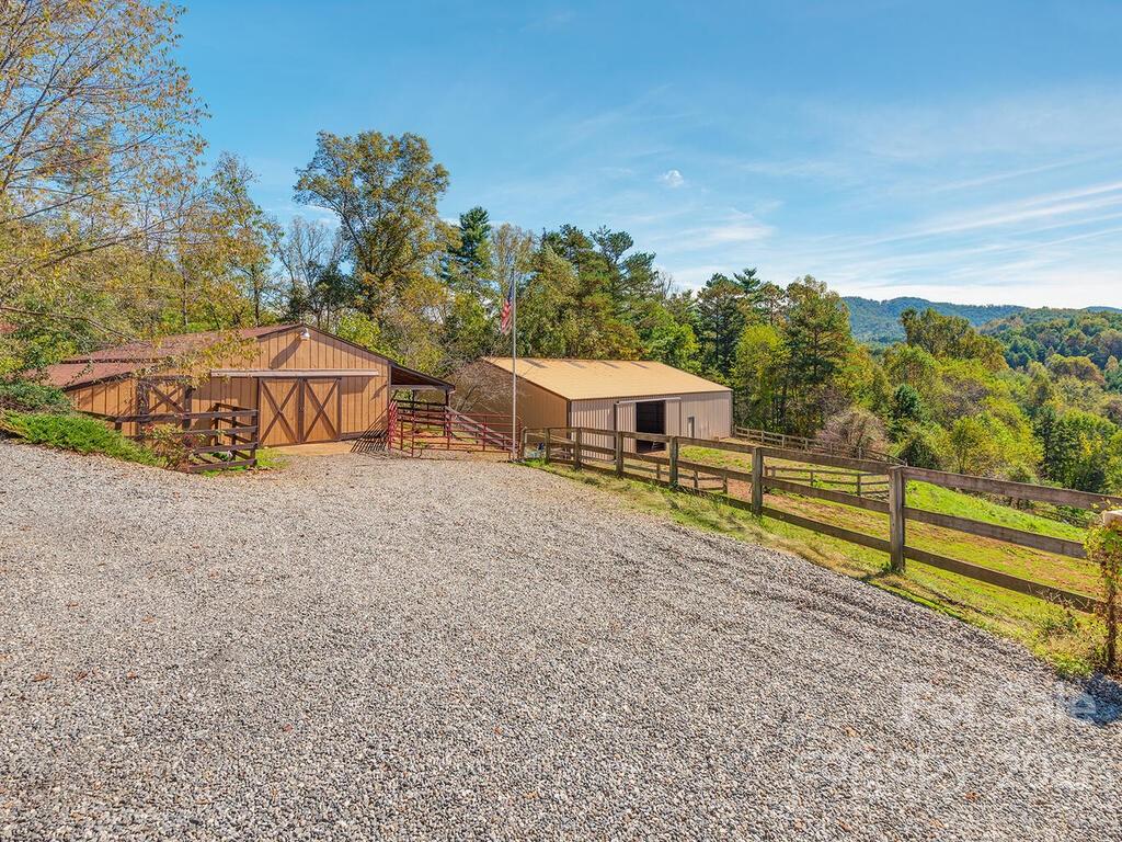 40 Chambers Drive Weaverville NC 28787