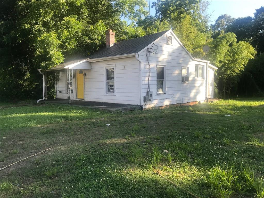 2016 N Thomas Avenue Newton NC 28658