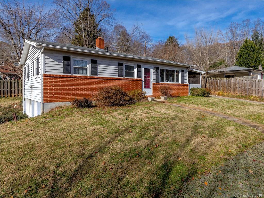 7 Vista Knoll Road Candler NC 28715