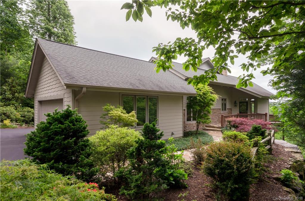 107 Woodglen Court Flat Rock NC 28731