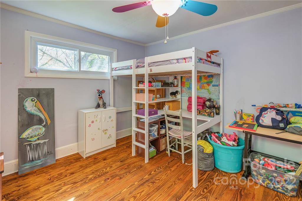 272 Parker Road Asheville NC 28805