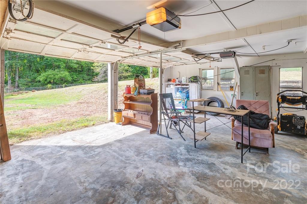 272 Parker Road Asheville NC 28805