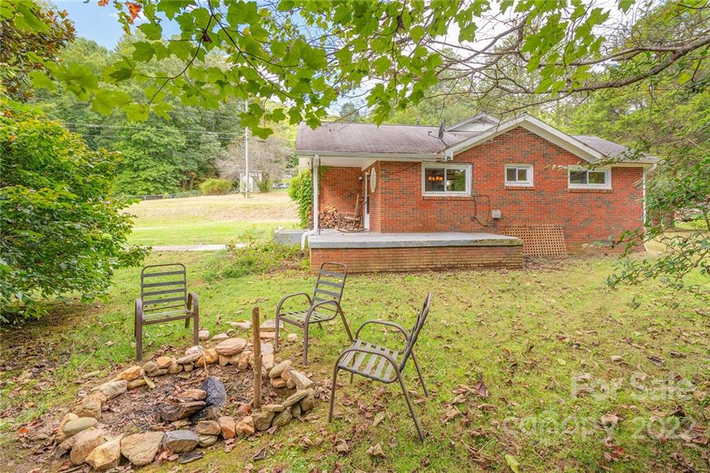 272 Parker Road Asheville NC 28805