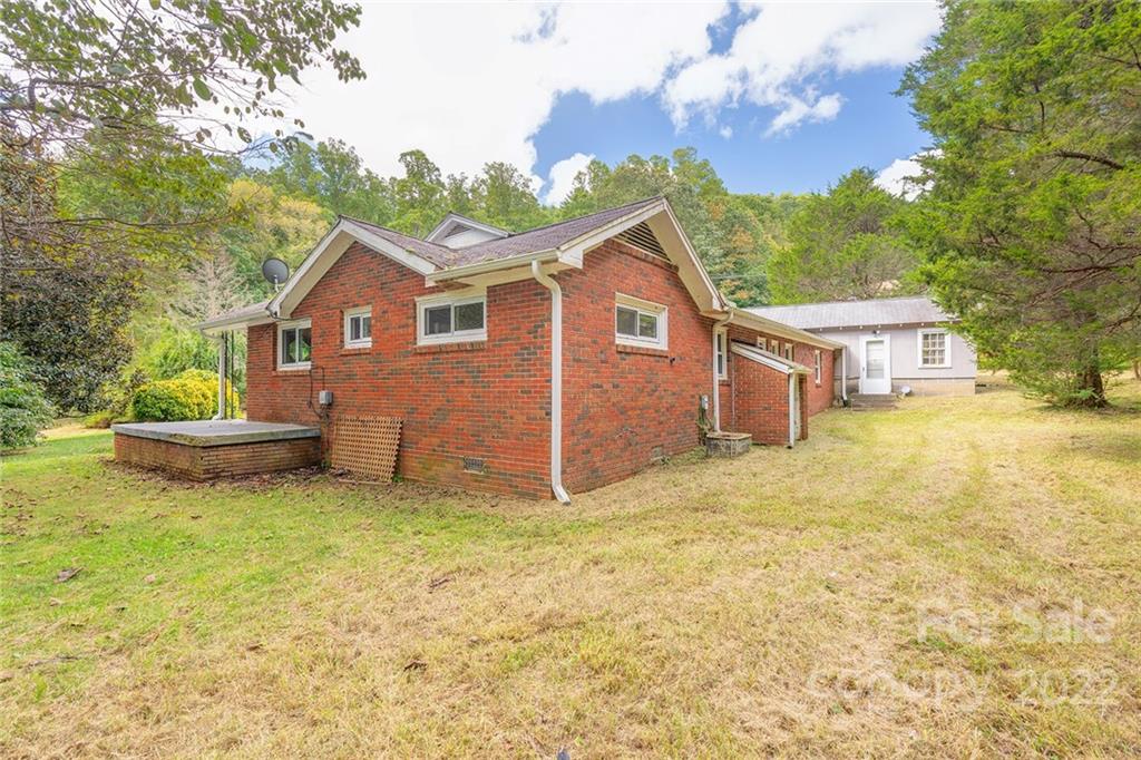 272 Parker Road Asheville NC 28805